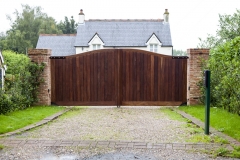 Residential Wooden Gates 1